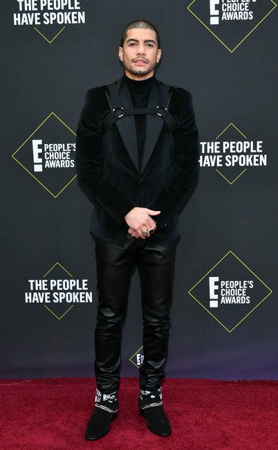 Rick Gonzalez, 2019 E! People's Choice Awards, Red Carpet Fashion